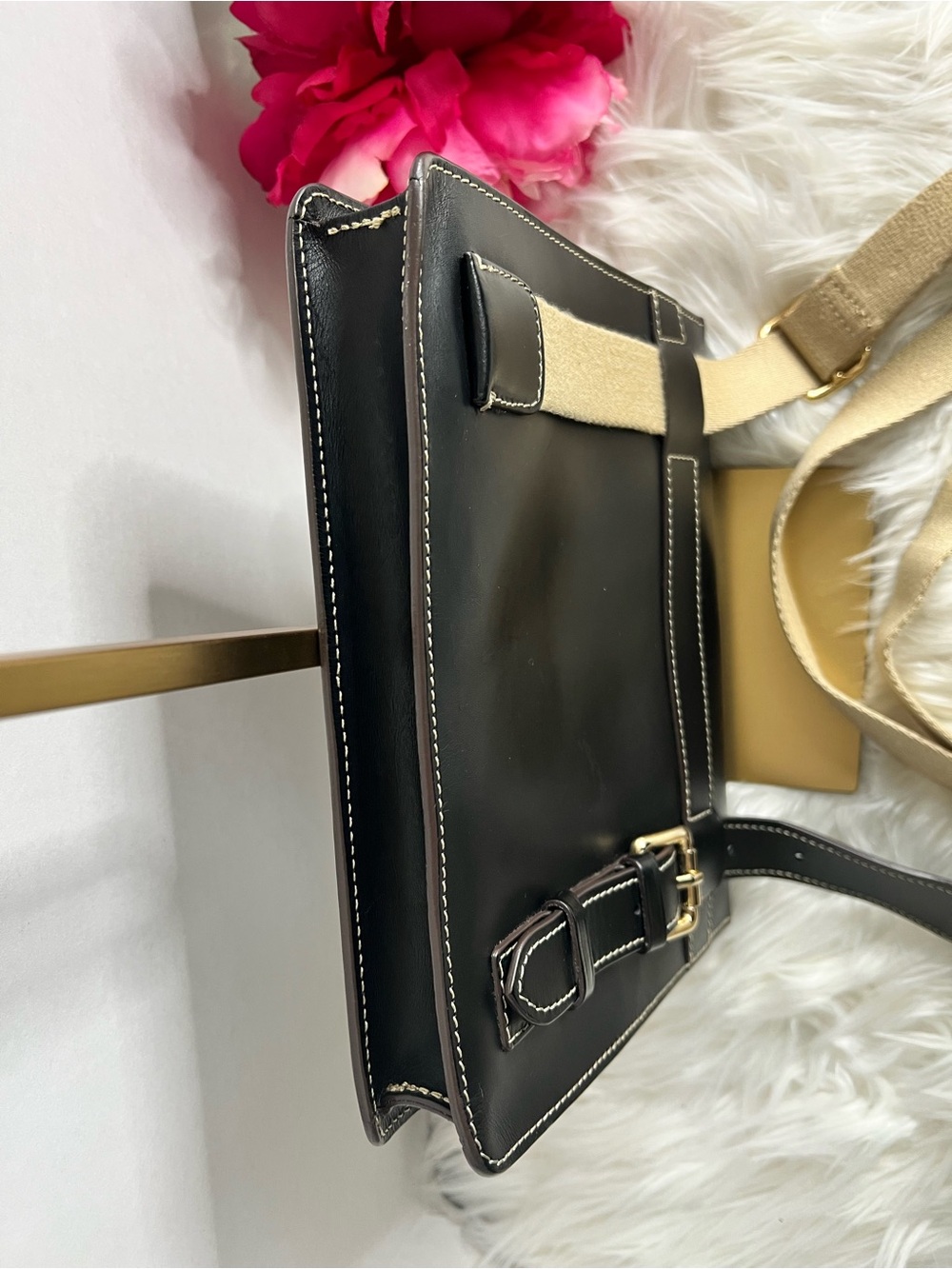 Dooney Bourke Alto Black Leather Crossbody Bag - Picture 6 of 9
